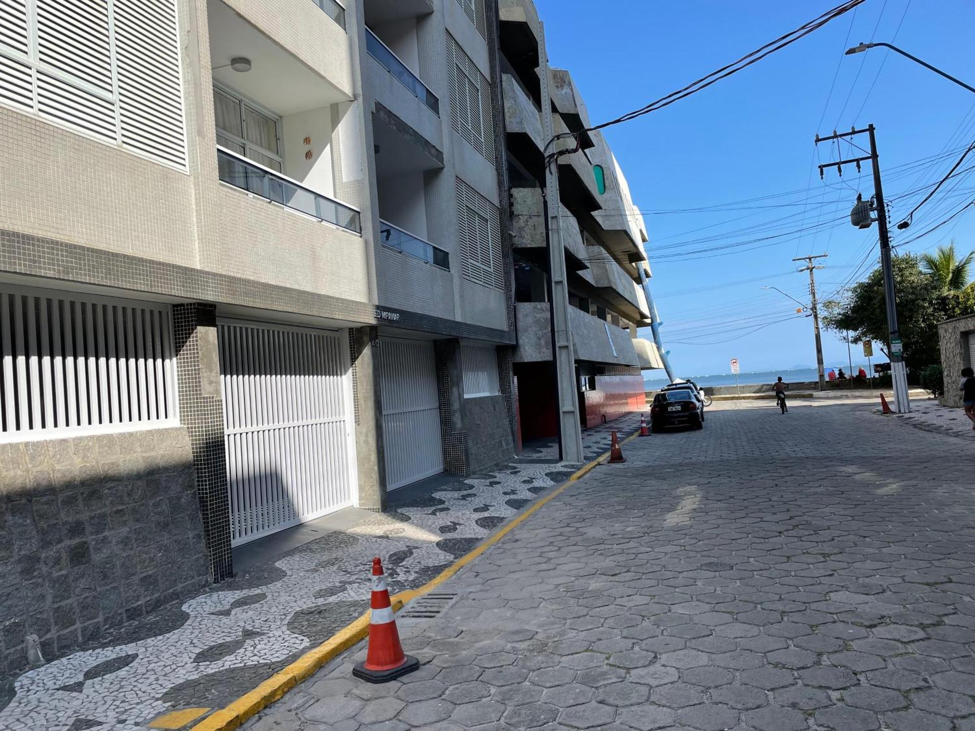 Apartamento Maré Mansa a 30 metros da praia Mansa em Caiobá com Wifi Matinhos Exterior foto